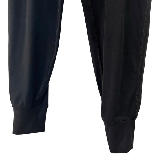 Under Armour Women's Black Soft Joggers Pants Size Medium - Picture 2 of 8